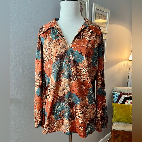 Vintage Tops - 10 For $10 Vintage Floral Women's Top in Orange and Teal